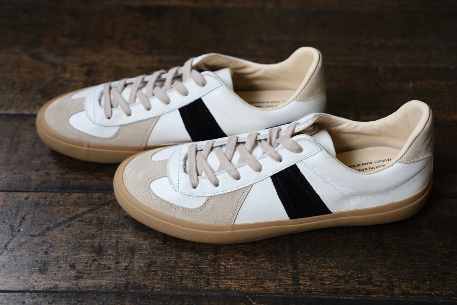 グラフペーパー25AW REPRODUCTION OF FOUND For GP GERMAN MILITARY TRAINER(GU253-90590) WHITE×BLACK