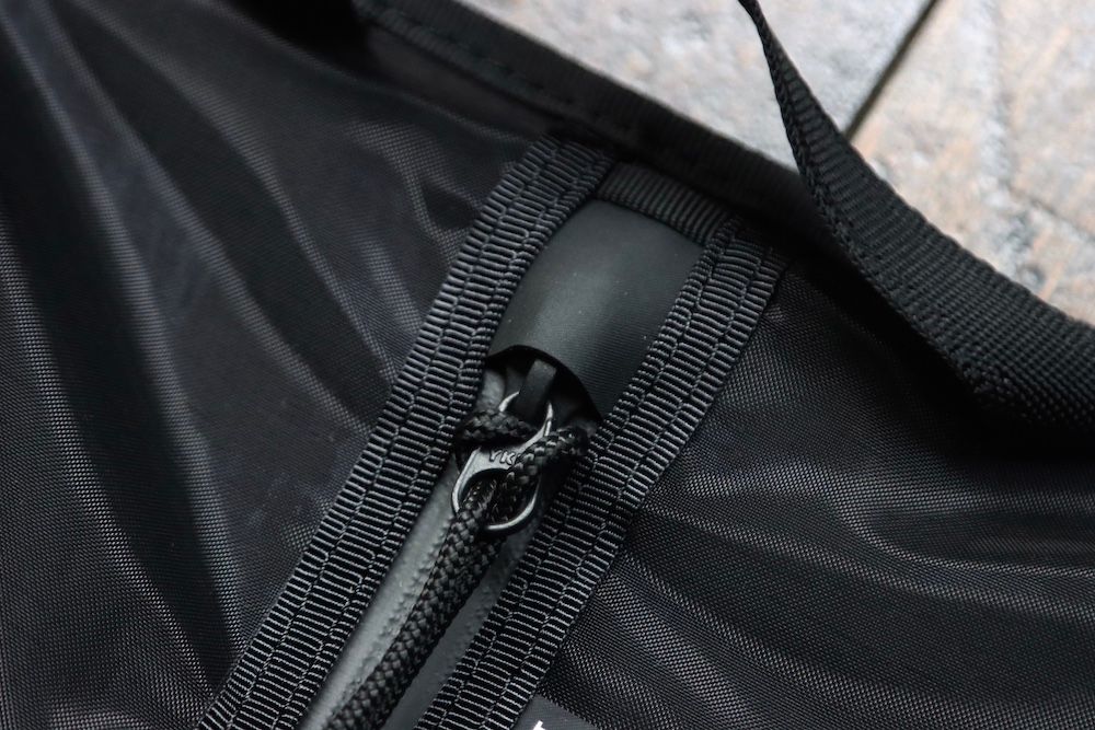 フレッシュサービス PHILMENT × FreshService SNEAKER SLEEVE(FSW-22-AC_130)BLACK
