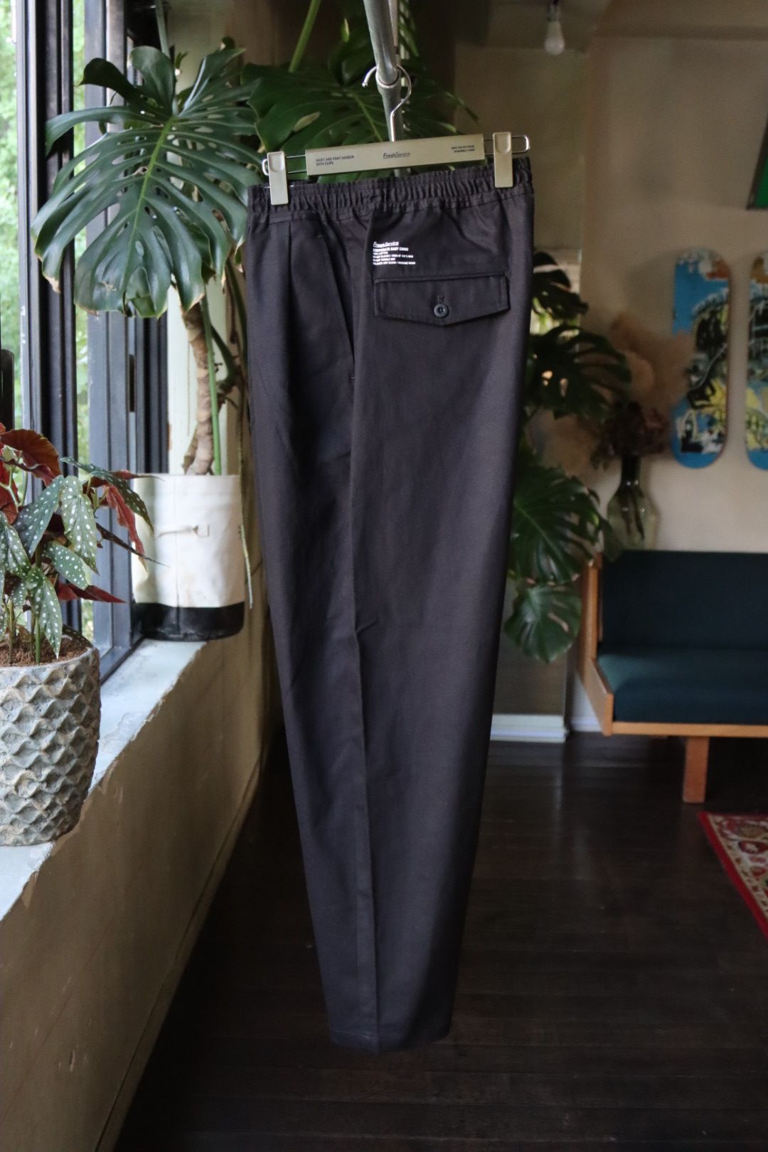 FreshService - フレッシュサービス CORPORATE EASY CHINO PANTS