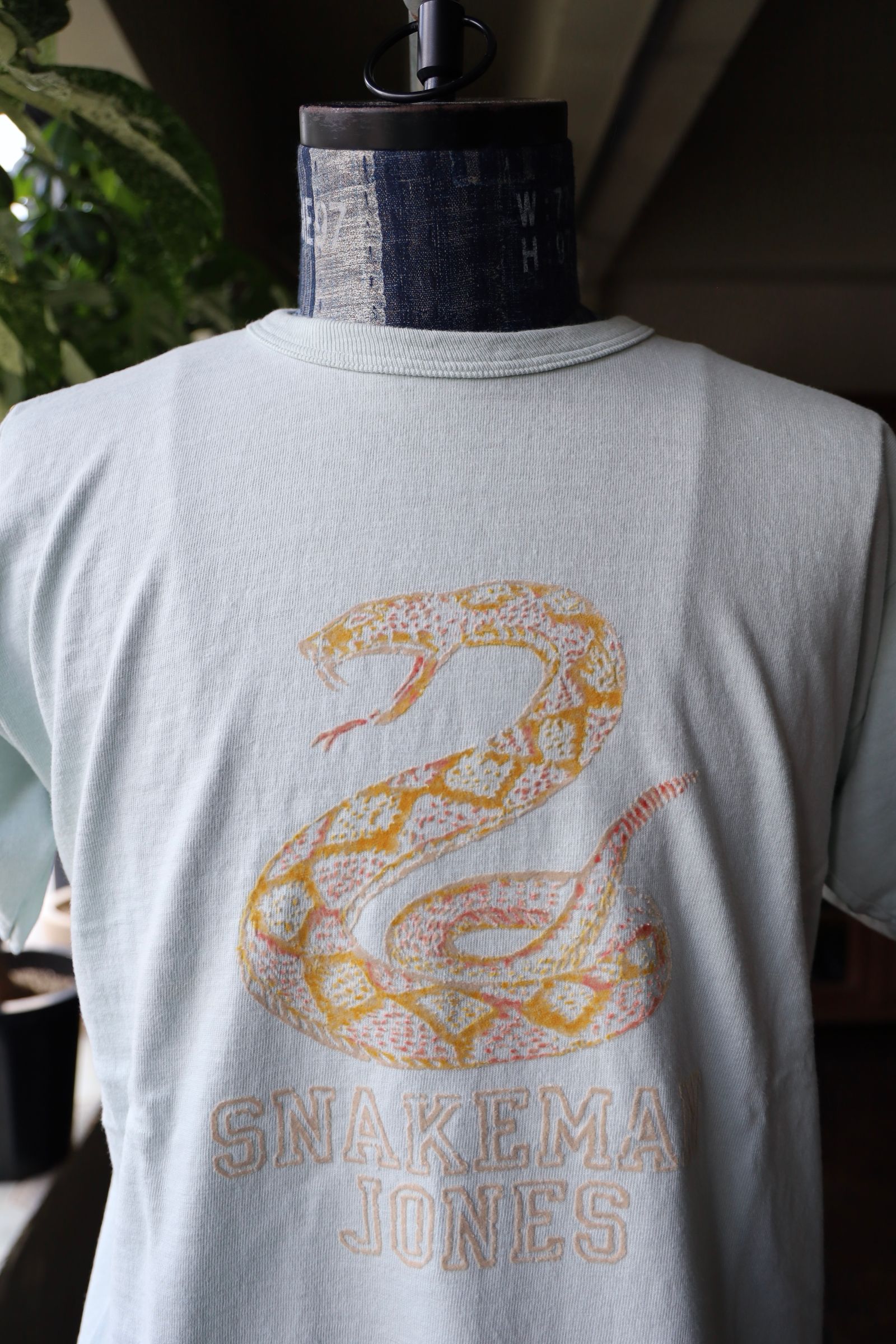 BOWWOW - BOW WOW バウワウ SNAKEMAN JONES 8812 TEE(BW251-SJ8T
