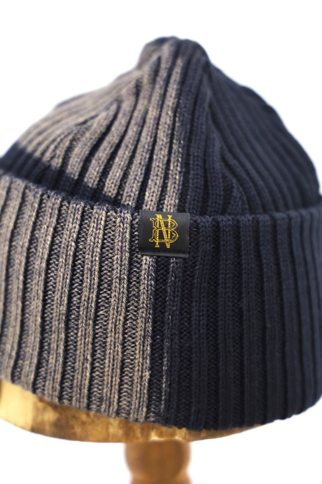 コムデギャルソンオム26FW BATONERブリーチ加工ニットキャップ (HR-N005-051-2)NAVY☆8月7日(金)発売！