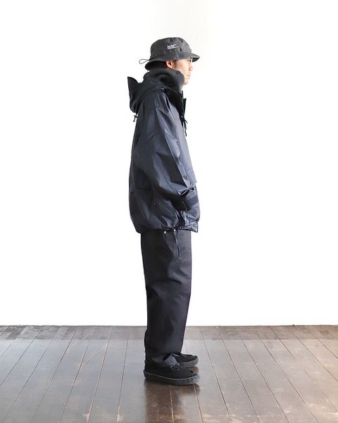 S.F.C 新作MOUNTAIN PARKA スタイル 2024.1.23