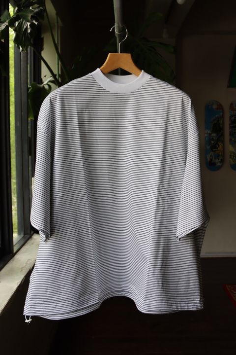 イズネス23SSバルーンTシャツ BALLOON  T-SHIRT(31SSSH05-1)WHITE×NAVY BORDER