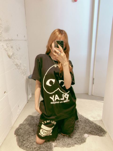 プレイコムデギャルソン 新作ロゴプリントTシャツstyle.2024.6.16