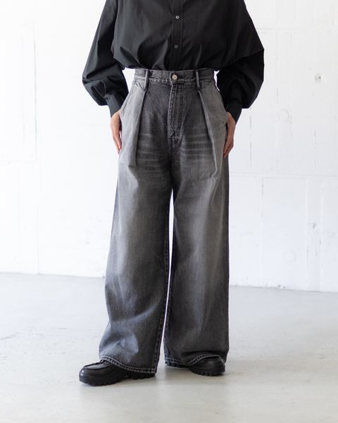 Graphpaper Selvage Denim Two Tuck Wide Pants style.2025.08.02