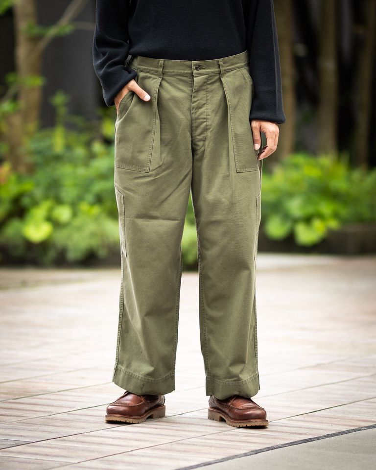 モデル186cm/着用サイズ4