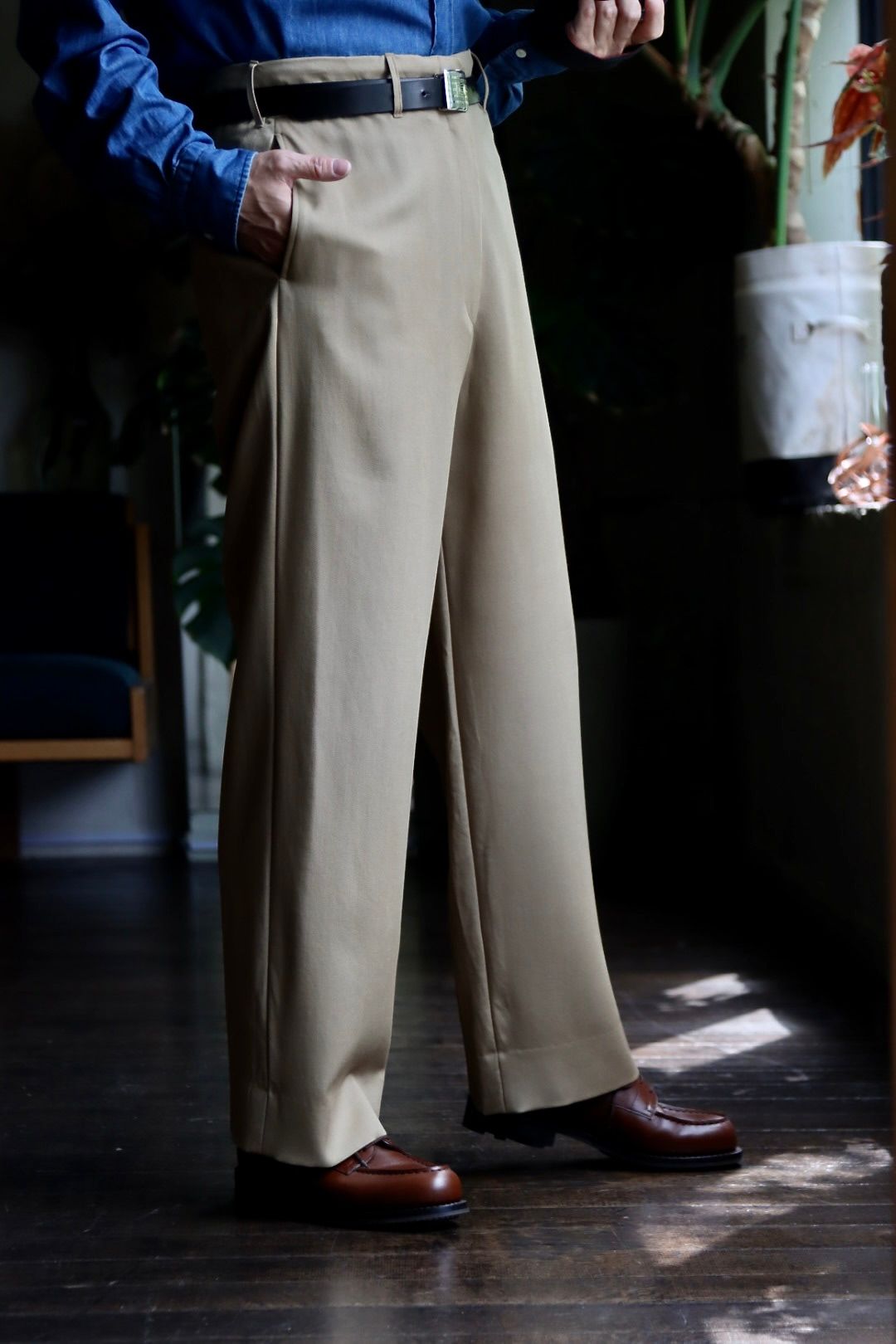 A.PRESSE Vintage Wool Trousersスタイル