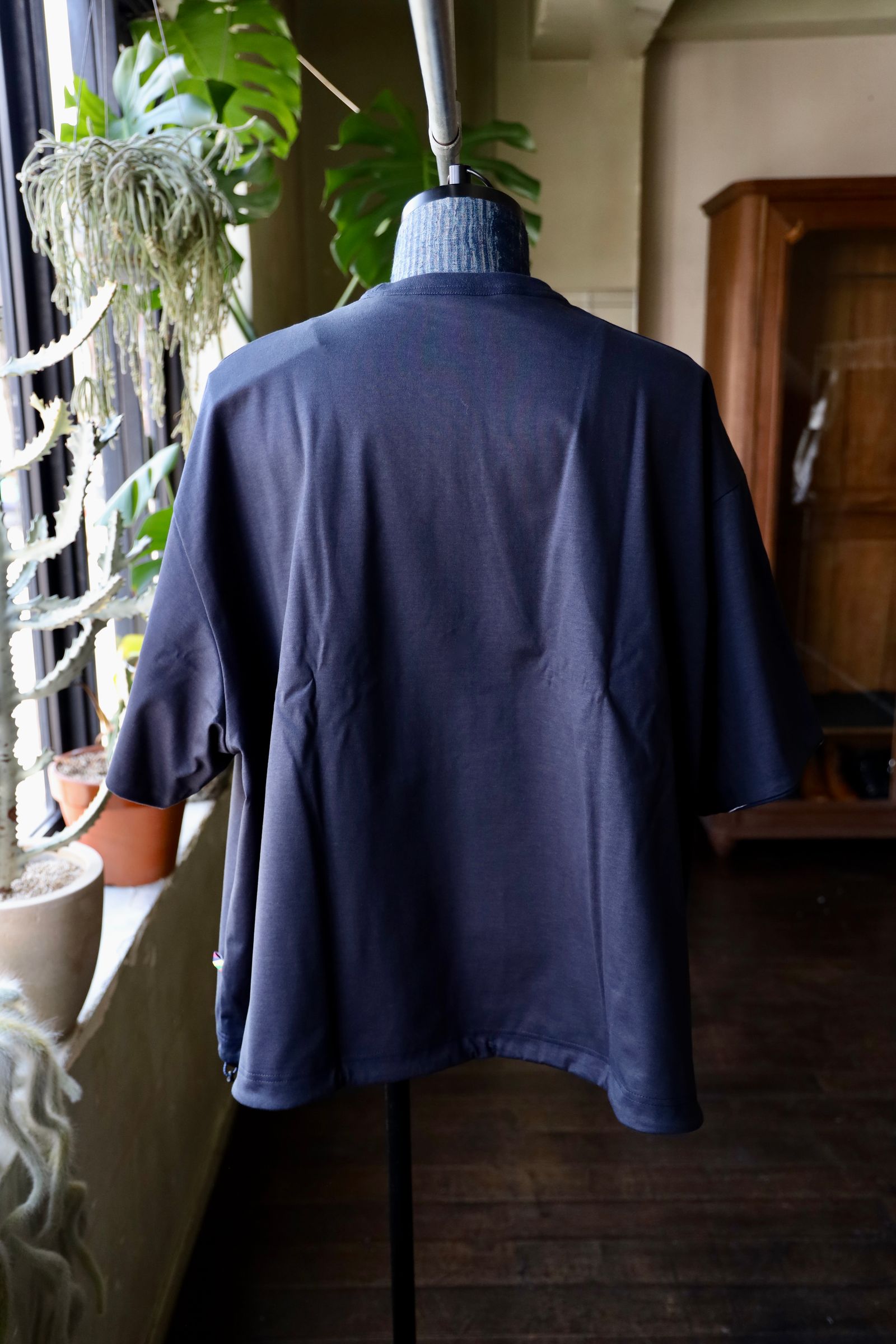 イズネス25SS REVERSIBLE BALLOON BORDER T-SHIRT(1007SSCST05)NAVY×WHITE border