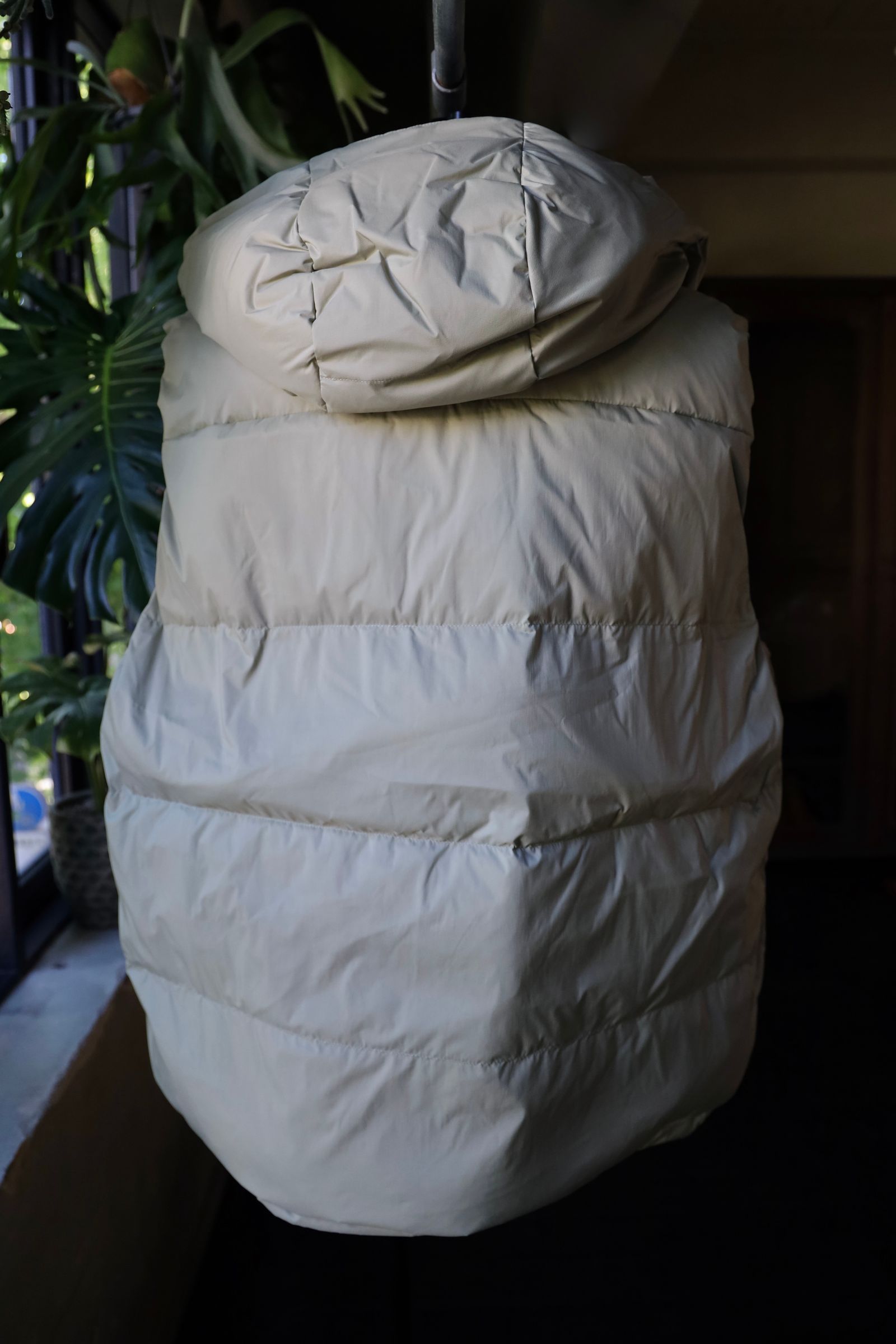 フレッシュサービス CORPORATE DOWN VEST(FSC243-10112B)BEIGE