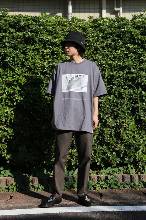 Graphpaper POET MEETS DUBWISE for Graphpaper Oversized Tee “WORDS AND SILENCE” style. 2021.06.21.