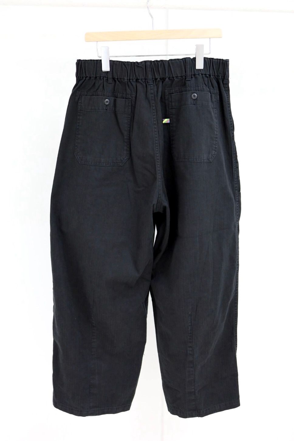 イズネス26AW NU Balloon EZ Pants(26AW_28_1008AWPT02)BLACK☆8月29日(土)発売！
