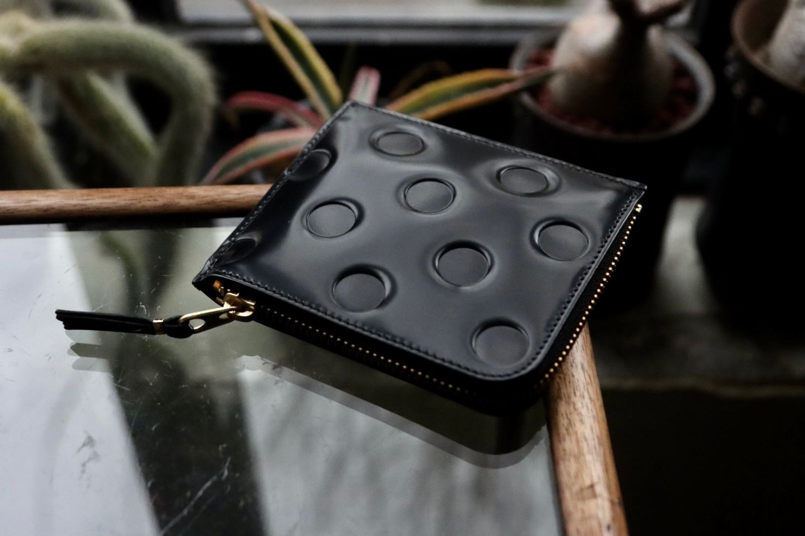 コムデギャルソン L字型ZIP財布(SA3100NE) DOT EMBOSSED LEATHER☆7月10日発売！