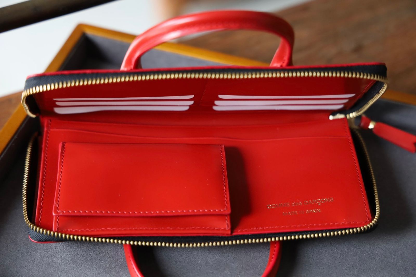 コムデギャルソン 財布 HANDELS BIFOLD ZIP LONG WALLET (8Z-U110-051)RED☆9月27日発売！