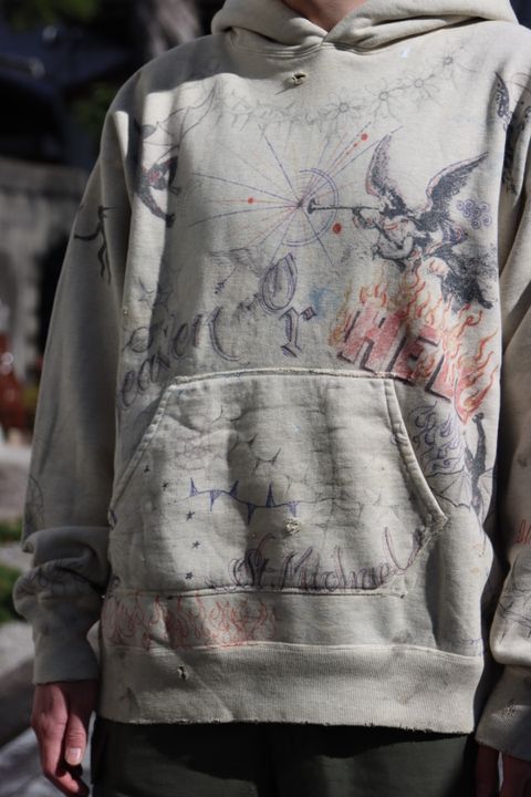 Saint Mxxxxxx × Dr.Wooコラボフーディーstyle.