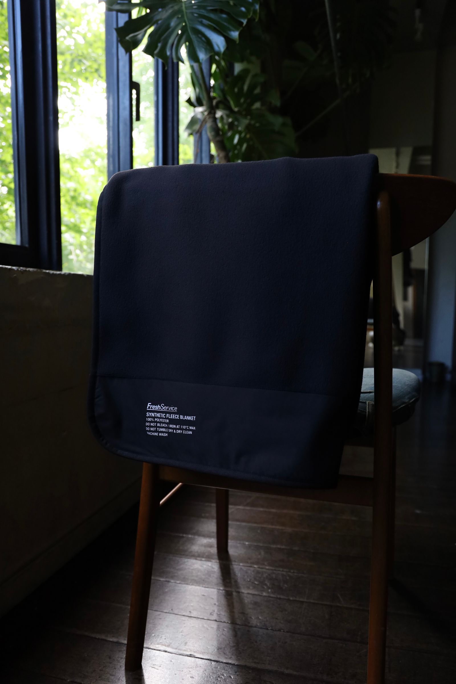 フレッシュサービス SYNTHETIC FLEECE BLANKET(FSP243-90203)BLACK