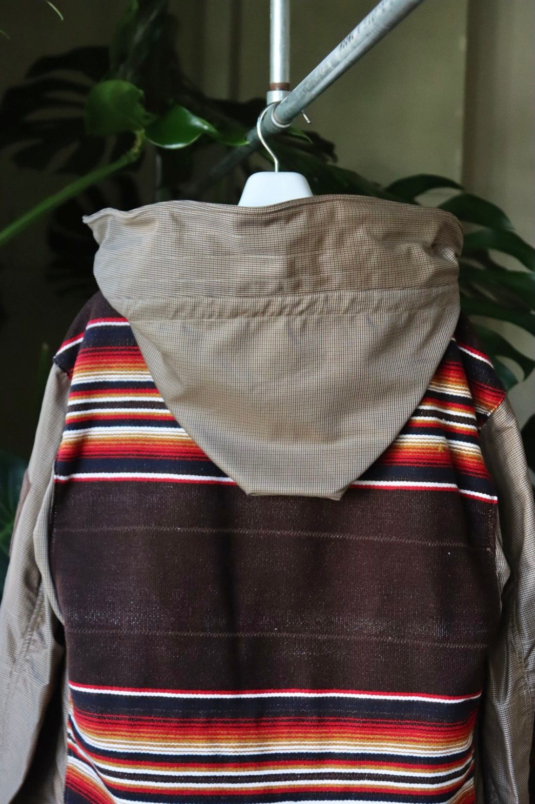 ジュンヤワタナベマン 22FW Jay Kayコラボ フーデッド ジャケット(WJ-J004-051)BEIGE/BLACK×BROWN/RED/WHITE