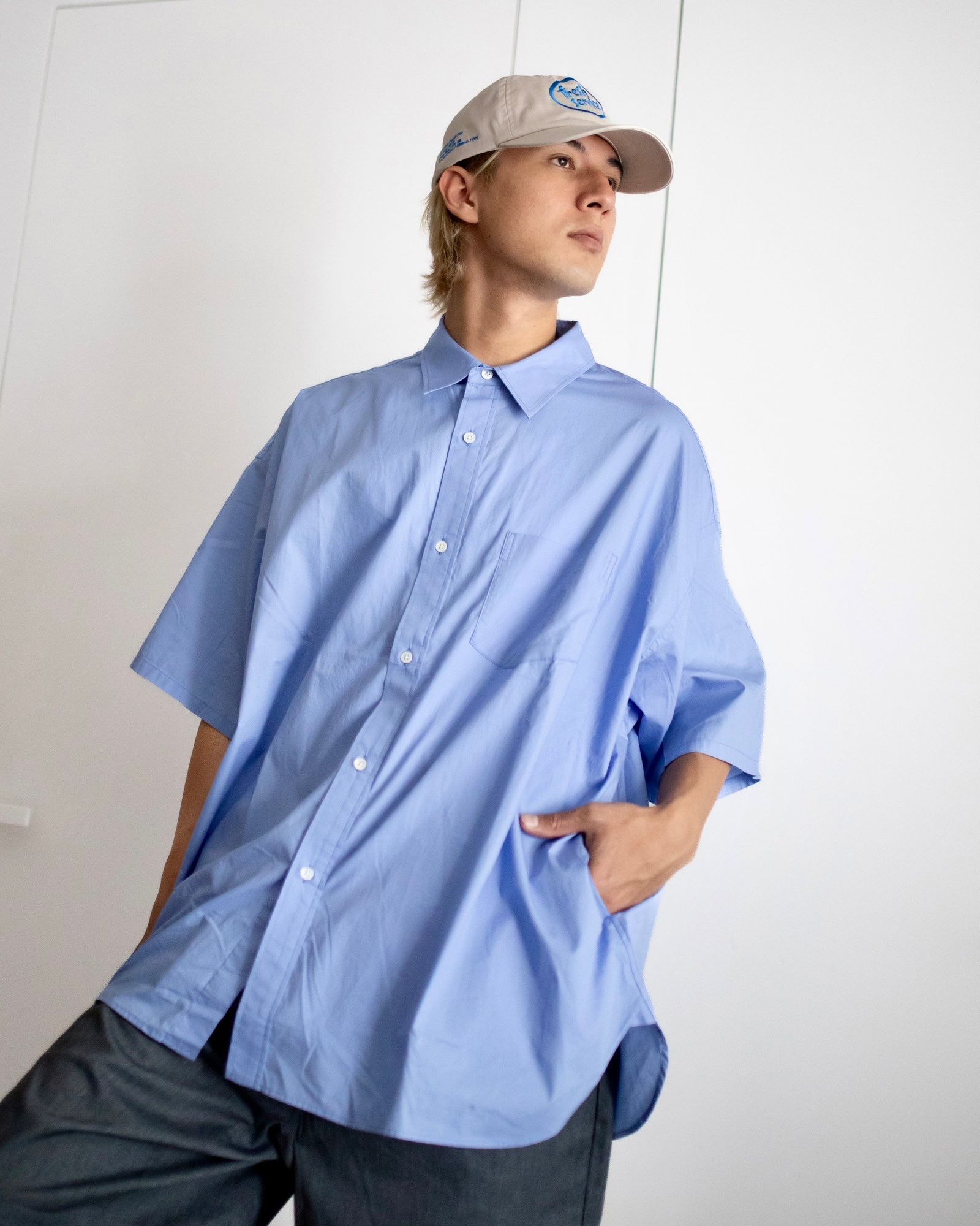FreshService SPOT CORPORATE UNIFORM S/S SHIRT(L.BLUE) style 2024.6.28
