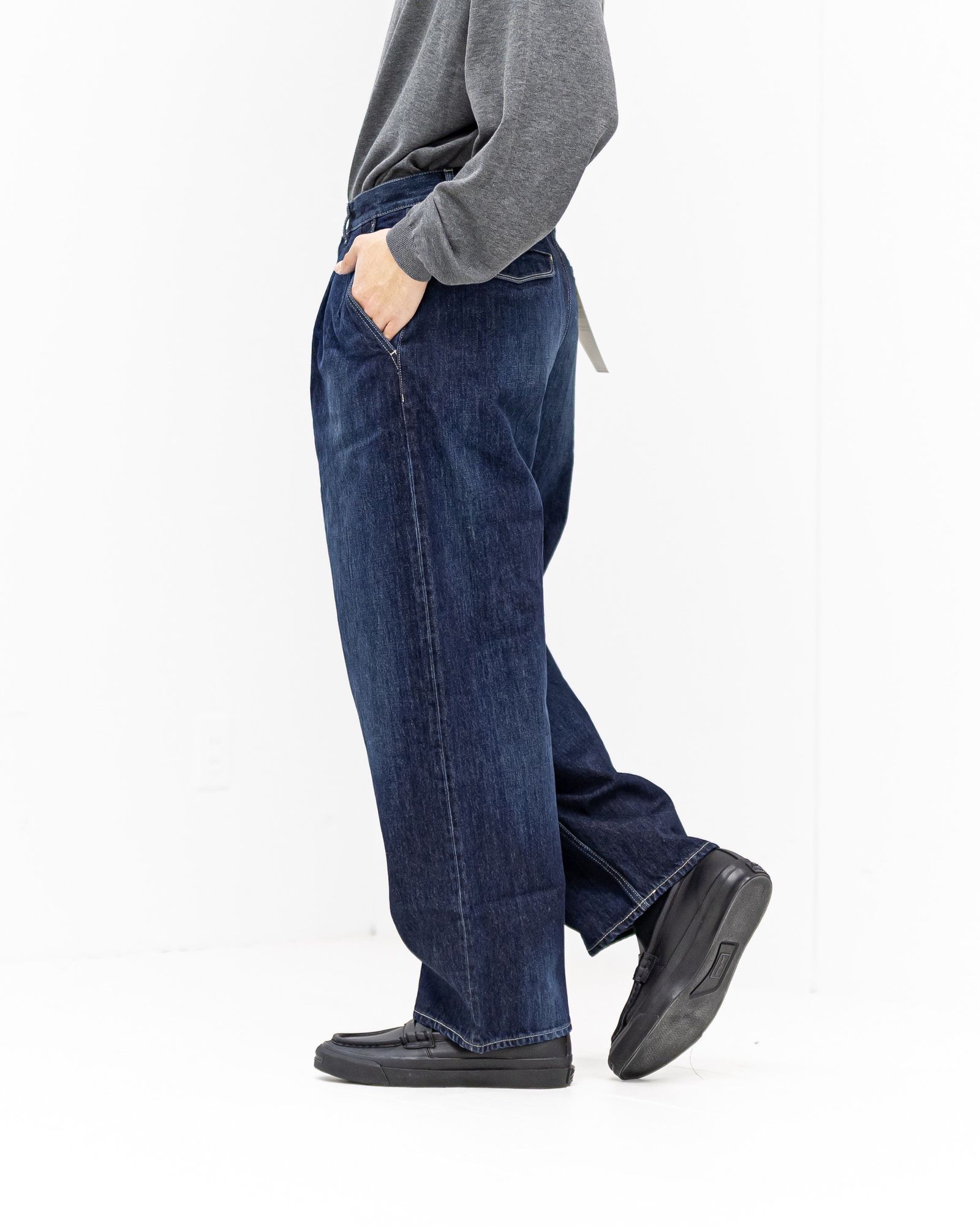 Graphpaper Selvage Denim Trucker Jacket☆ 1月24日(土)新作発売！