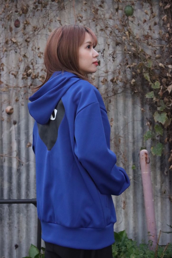 プレイコムデギャルソン ワンポイントパーカー (AX-T254-051)BLUE