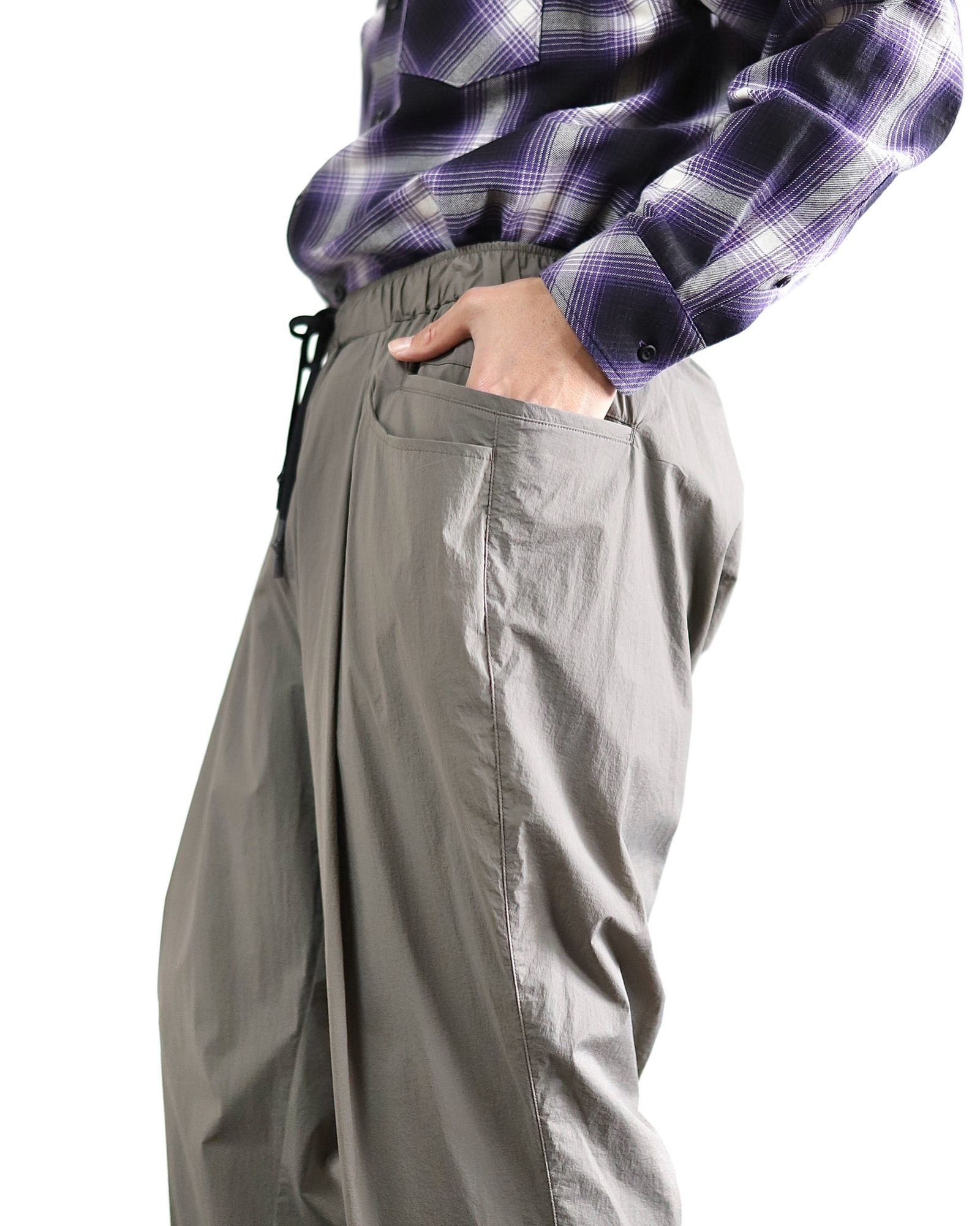 S.F.C 24SS WIDE TAPEREDE  EASY PANTS  (SFCSS24P03)Greige