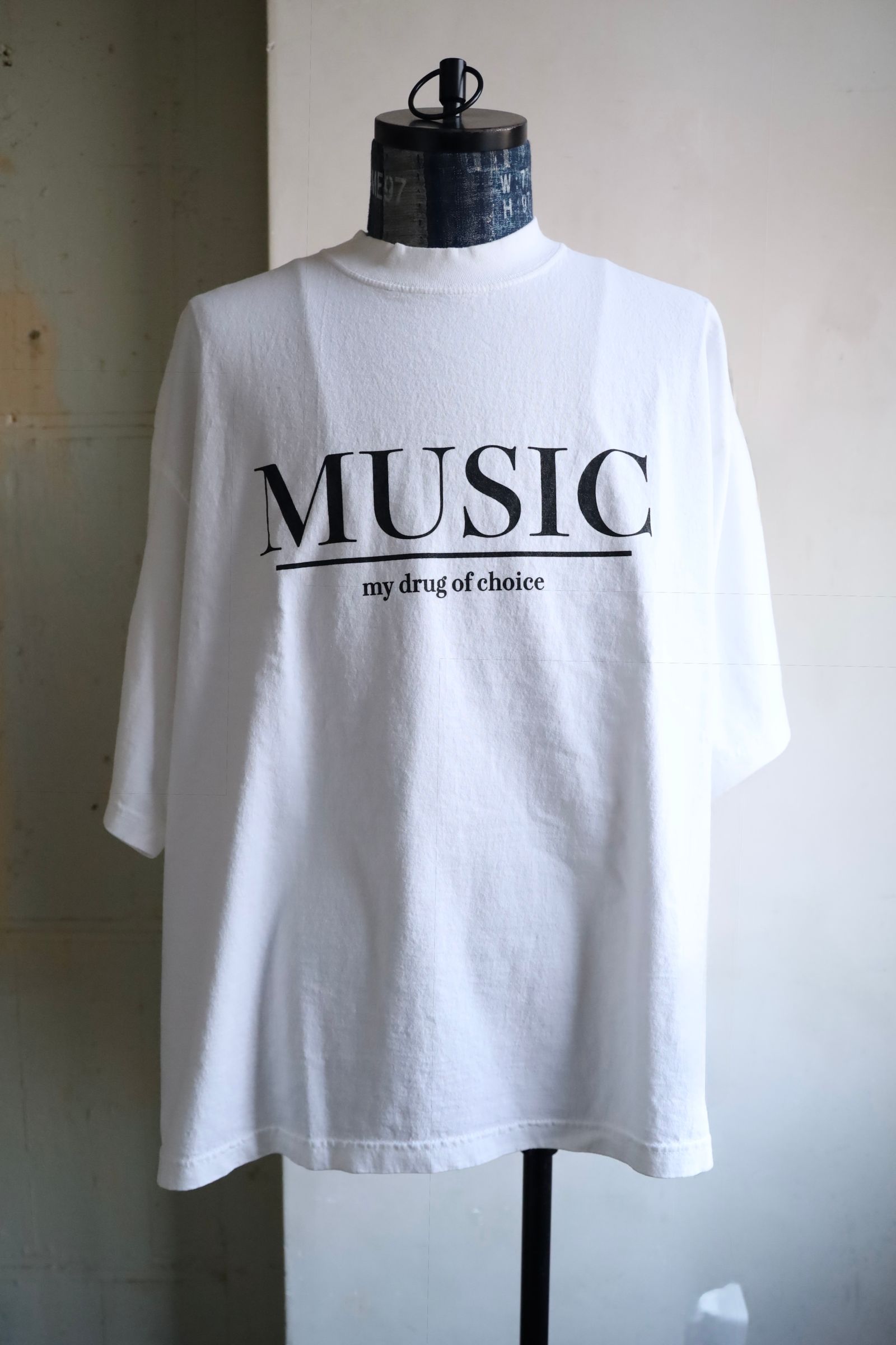 イズネスミュージック 25SS MUSIC MY DRAG T-SHIRT(IMP5_03_MUSIC MDDT01)WHITE