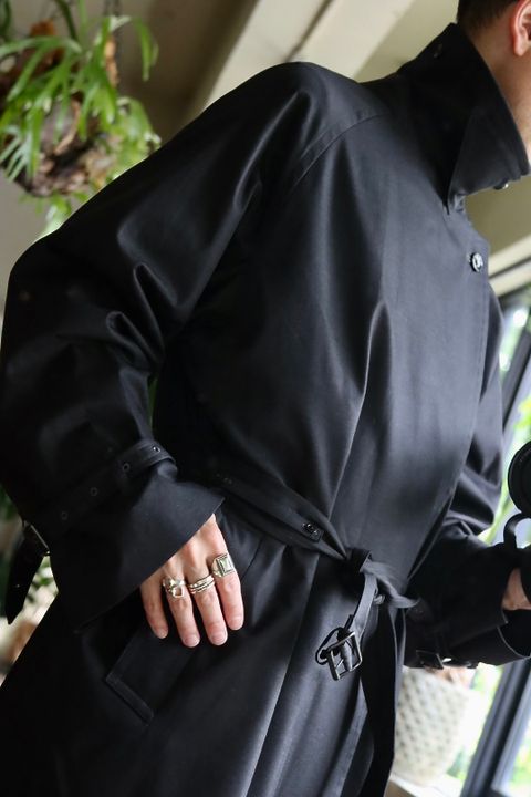 blurhms Gabardine Double Belt Trench Coatスタイル.2022.7.24.