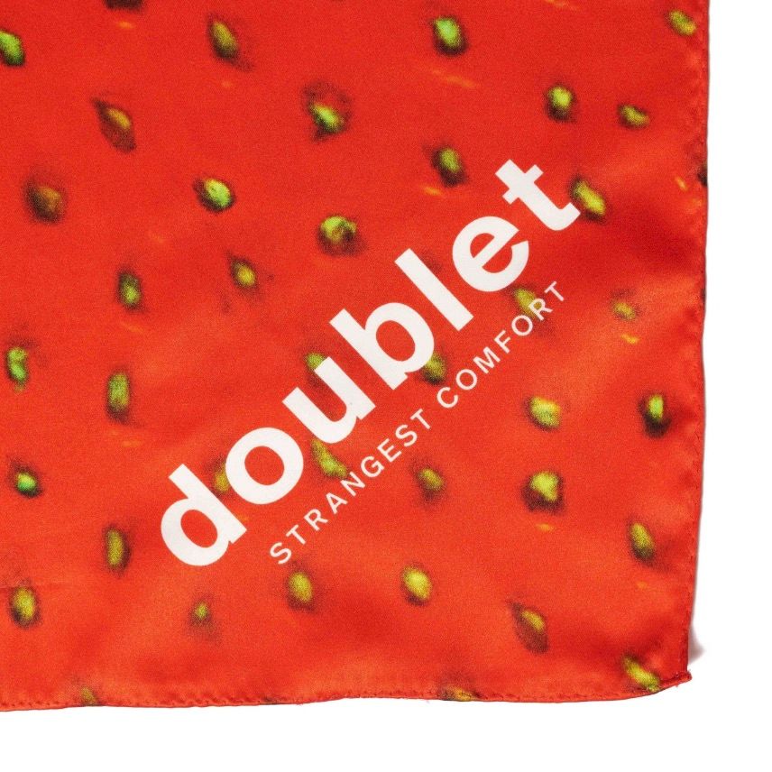 doublet ダブレット26SS VEGGIE SILK SCARF (26SS65SF05) STRAWBERRY★1月17日(土)11:00発売！