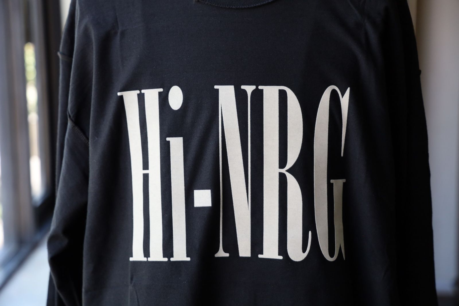 イズネスミュージック 25AW HI-NRG LONG SLEEVE T-SHIRT (IMP6_12_HI-NRGLS01) BLACK