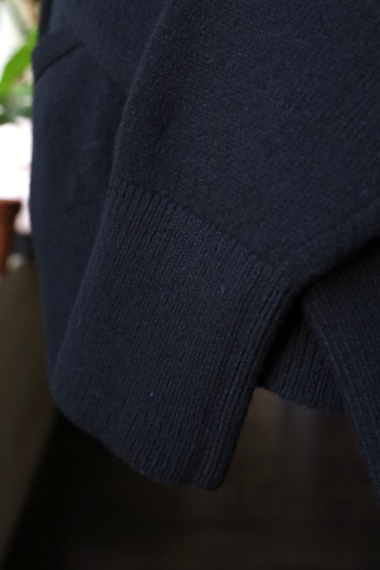 YOKE - ヨーク24FW PAINTED ELBOW PATCH CARDIGAN(YK24FW0821S