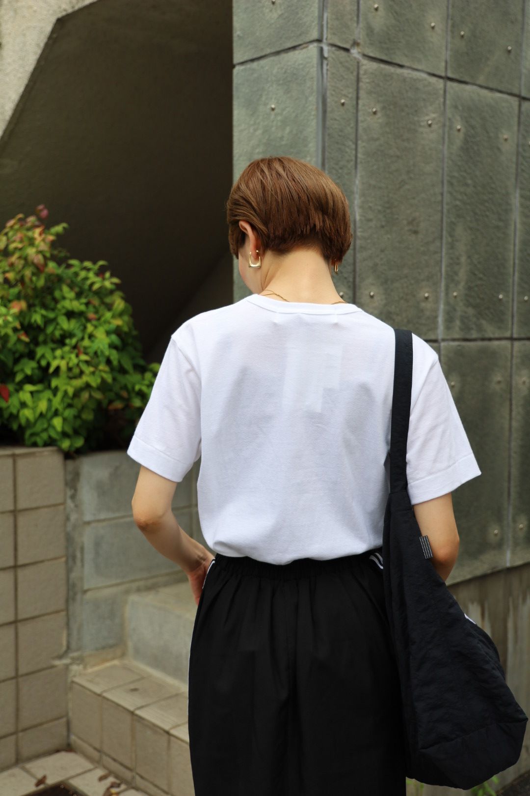 COMME DES GARCONS メンズ 半袖Tシャツ AX T801 051 2 Comme des Garcons PLAY Rhinestone Heart Tee – Extra Butter