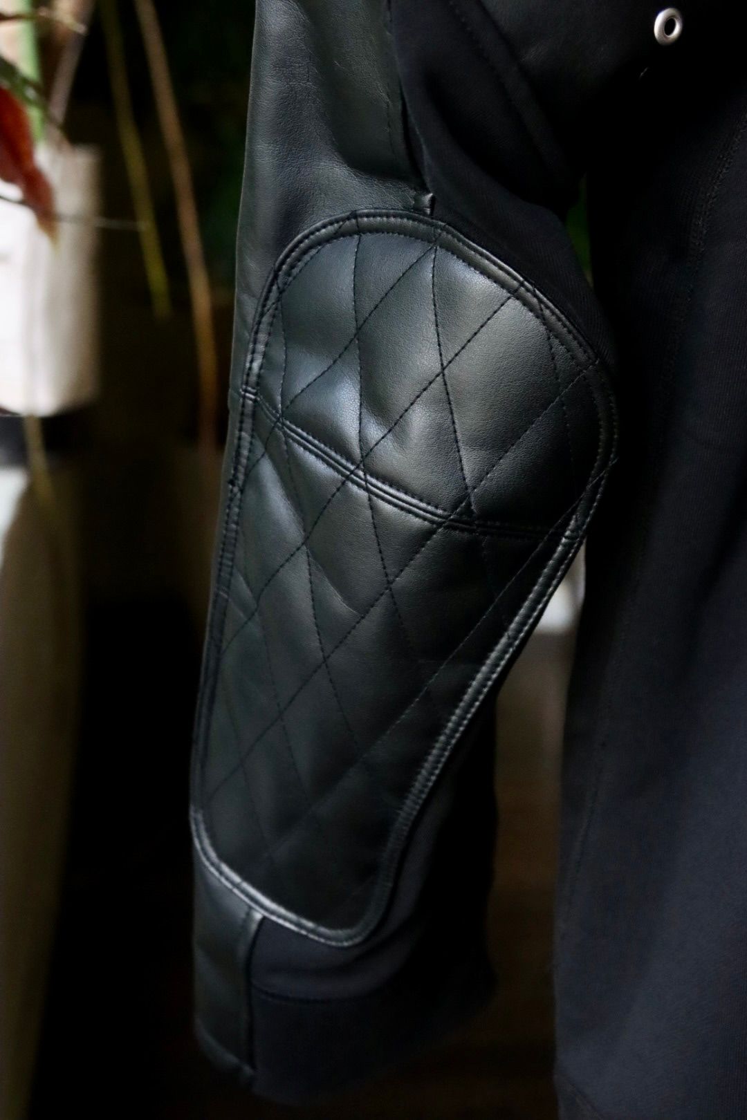 アイジュンヤワタナベマン23AW REIGNING CHAMPコラボレーション切り替えスウェット(WL-T901-100)