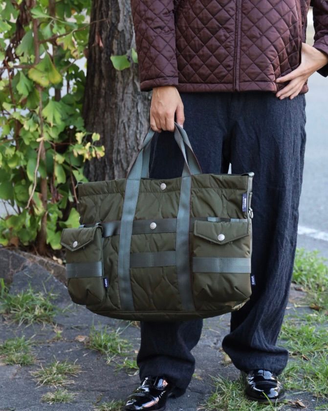 COMME des GARCONS HOMME 2WAYキルティングTOTE BAG x リバーシブルキルティングジャケット