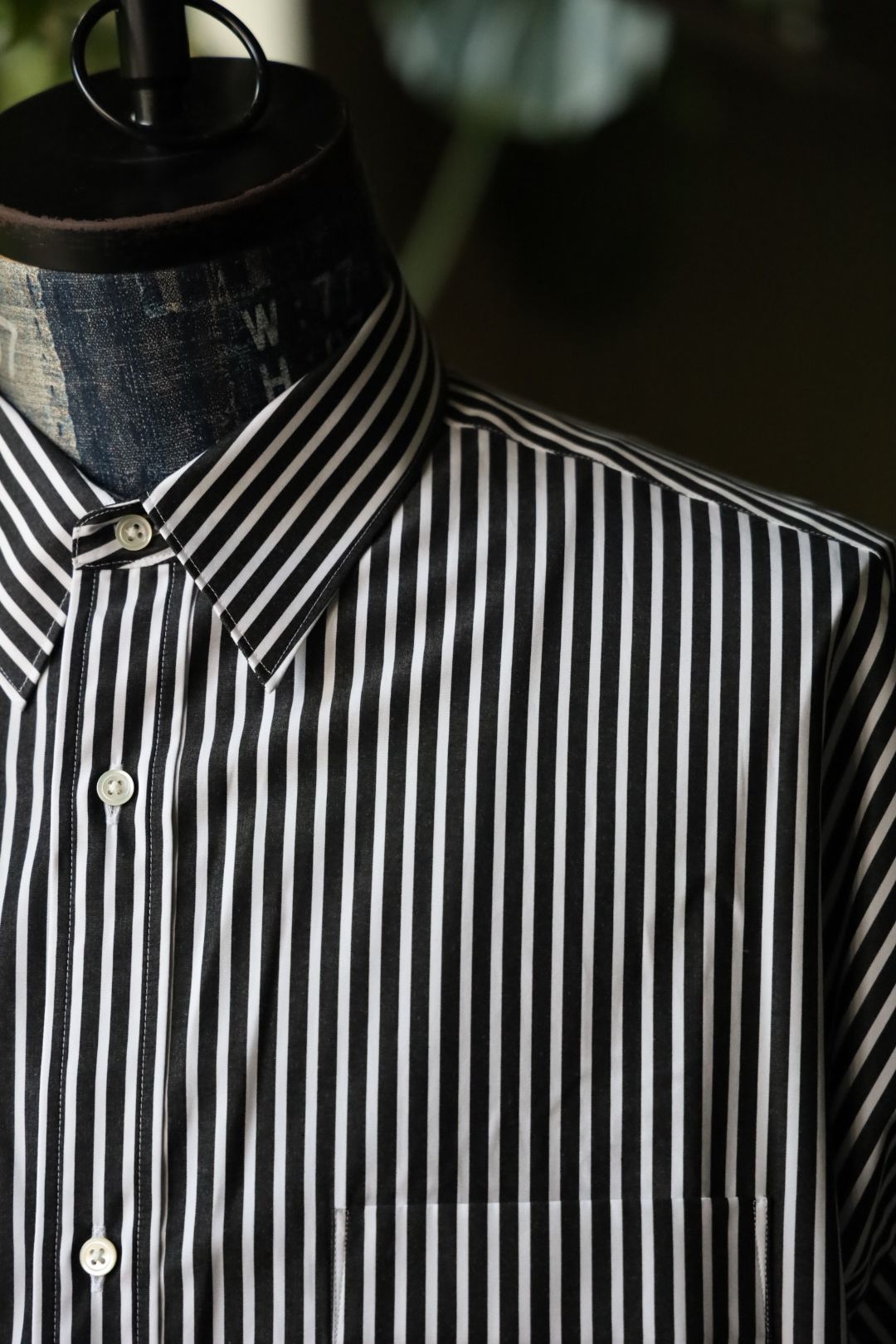 グラフペーパー25AW High Count Regular Collar Round Cut Oversized Shirt (GM253-50030C)BLACK STRIPE☆7月12日(土)発売！