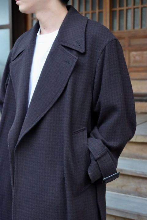 YOKE DOUBLE BREAST OVERCOAT"BLACK style"