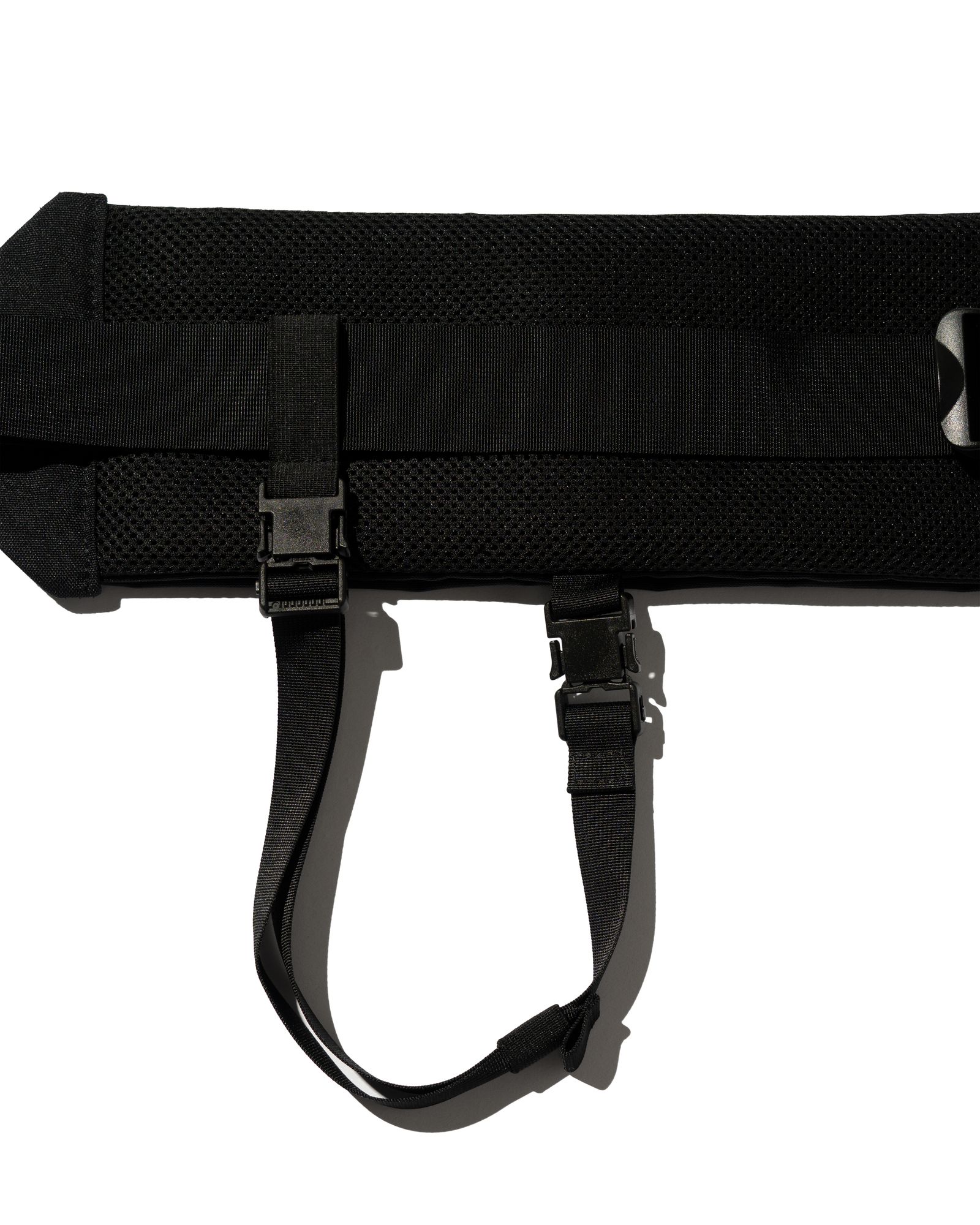 フレッシュサービス RUNNING SLING BAG(FSS263-90135)BLACK☆7月18日(土)新作発売！