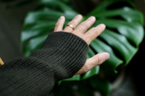 MARKAWARE 26AW RIBBED POLO COLLAR JUMPER"DARK OLIVE"スタイル