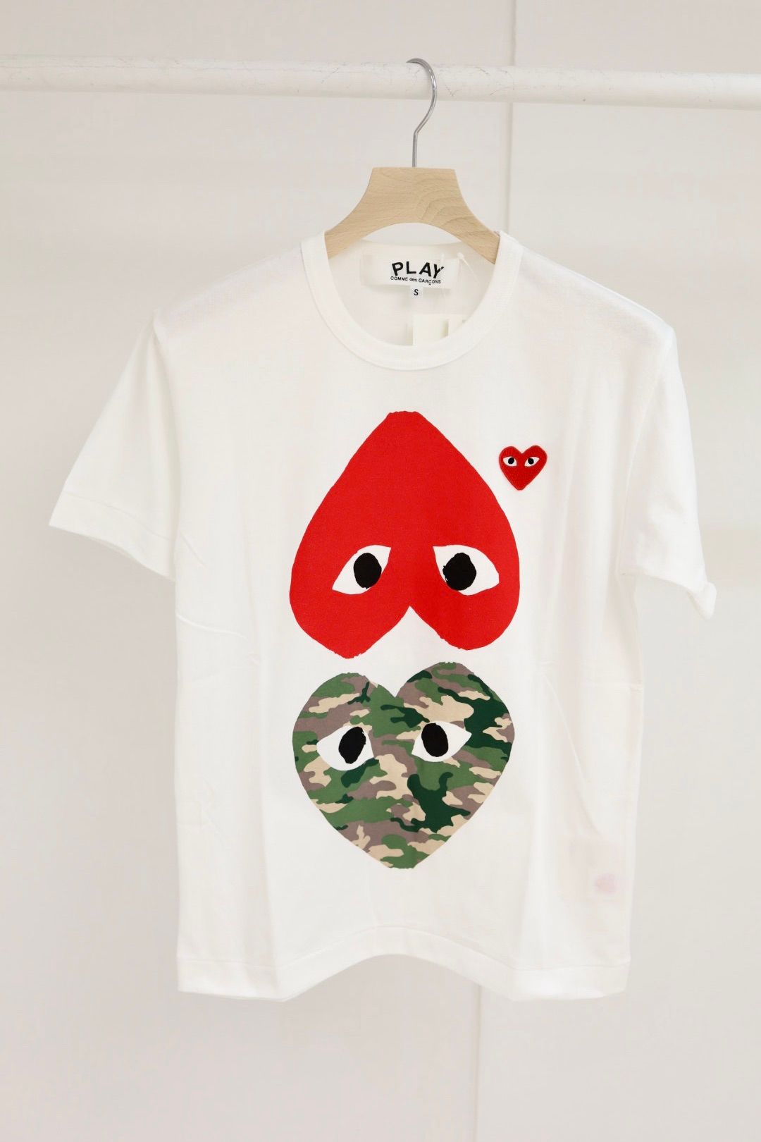 プレイコムデギャルソン REDエンブレムハートTシャツ(CAMO×RED)☆11月1日(土)発売！