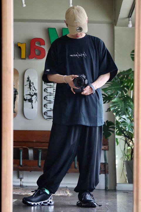 Yohji Yamamoto×New Era OVERSIZED PERFORMANCE SHORT SLEEVES TEEスタイル.2022.4.13.