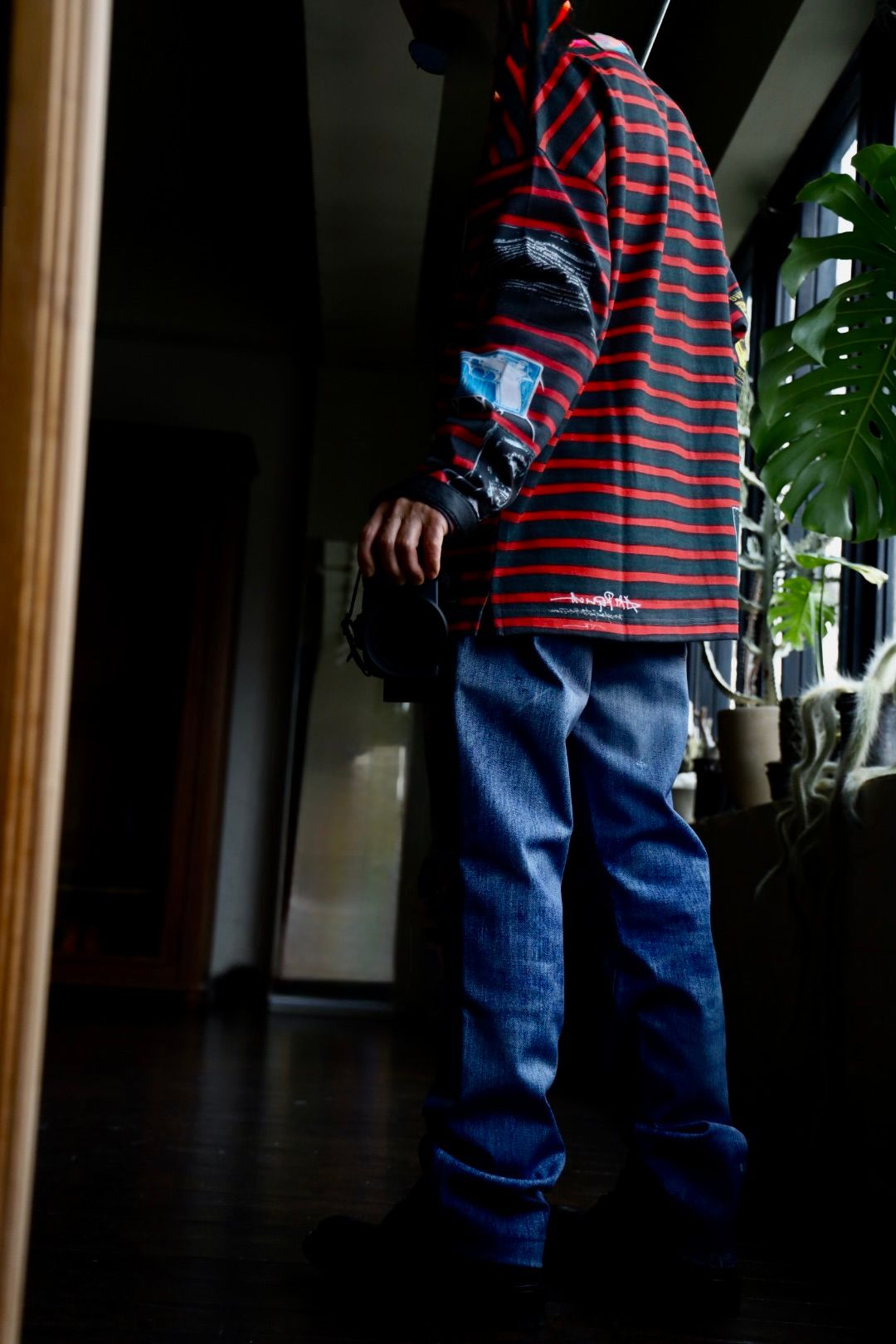 TALKING ABOUT THE ABSTRACTION 25SS "ROF"ART REPLICA MOCK NECKスタイル