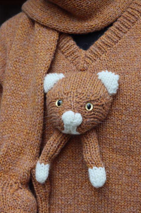 doublet STUFFED CAT HAND-KNITTING PULLOVER"CAMEL style"
