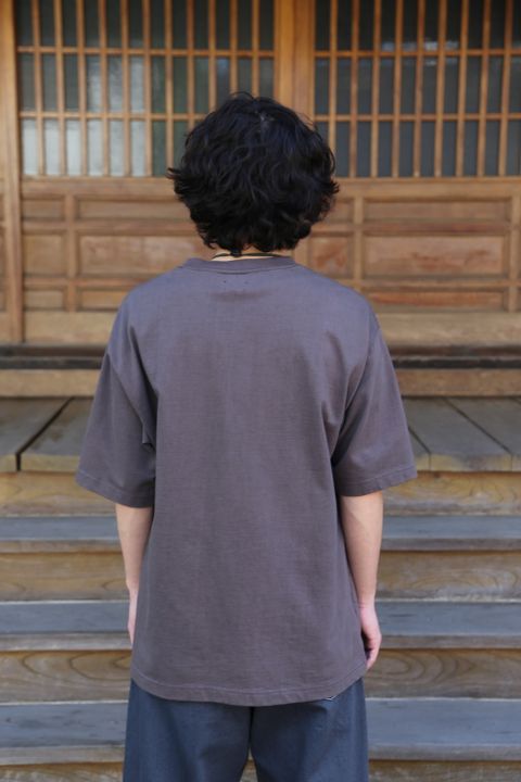 CIOTA スビンコットン10/-度詰め 吊り天竺ポケット付き半袖Tシャツ(CSLM-106M) style. 2021.05.30.