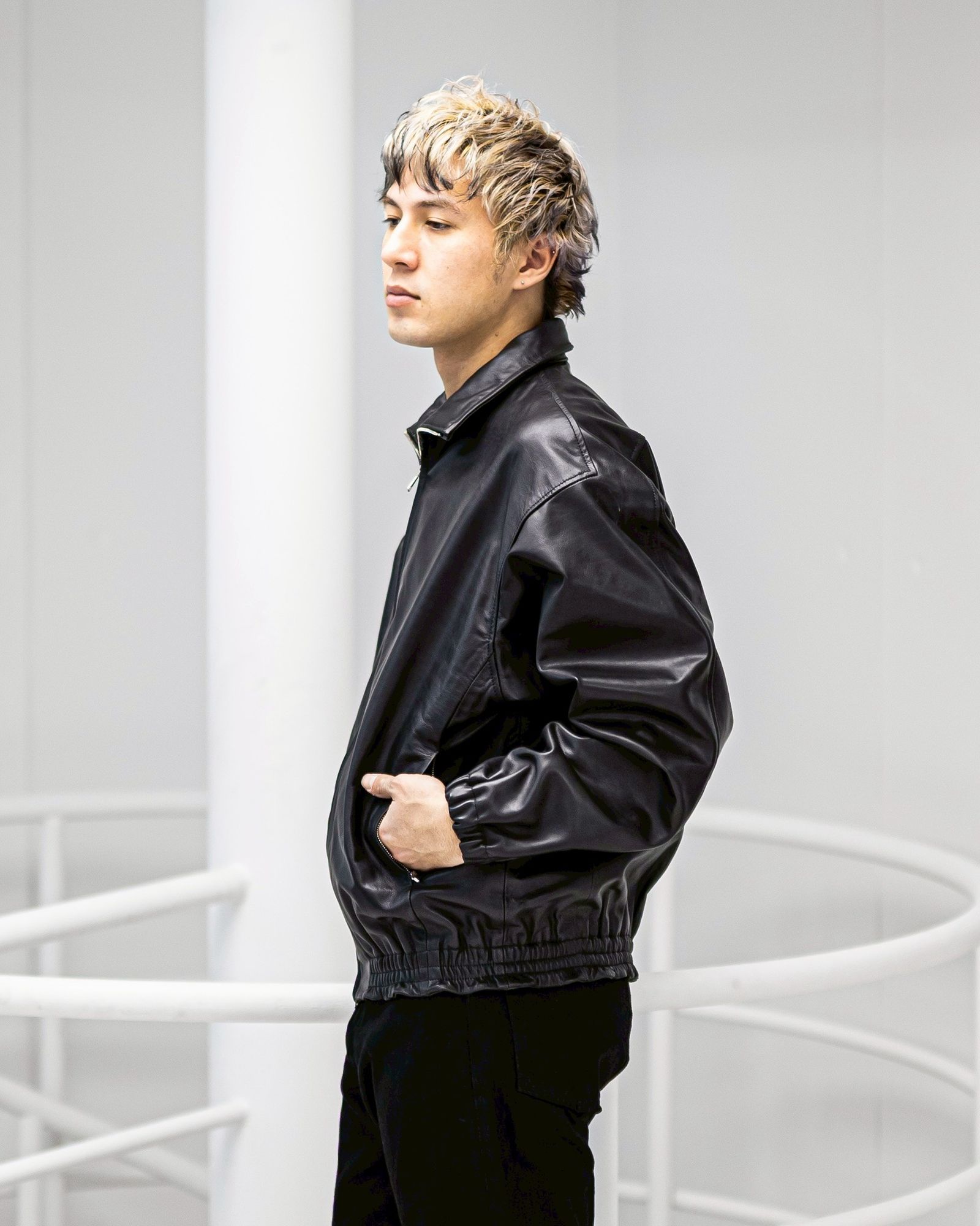 YOKE Carf Leather Truck Jacket (BLACK)1月24(土)新作発売！