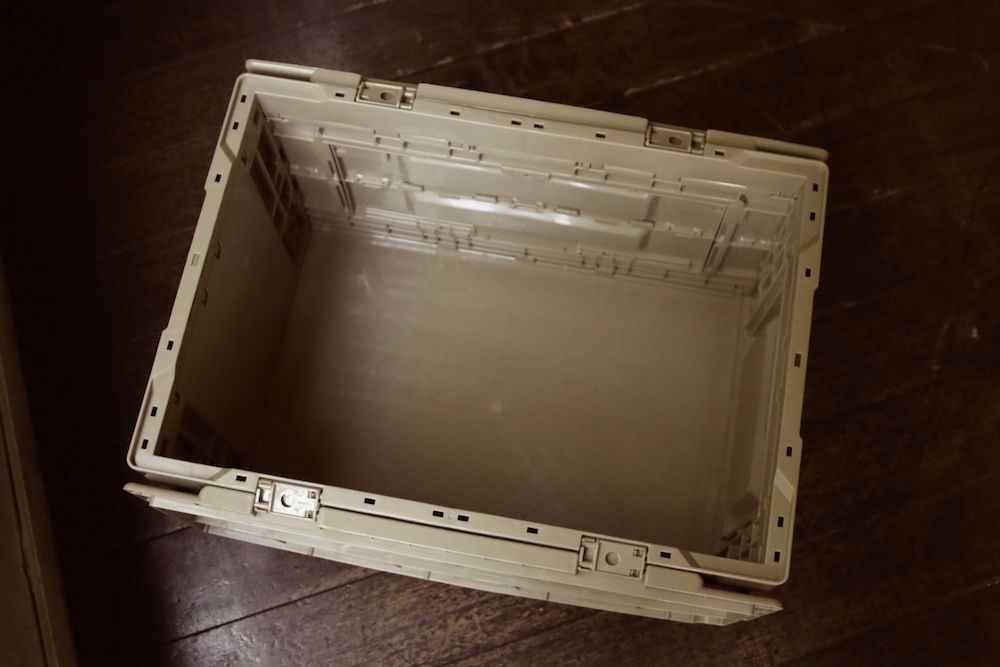 フレッシュサービス FOLDING CONTAINER w/2 DOORS "SAND"