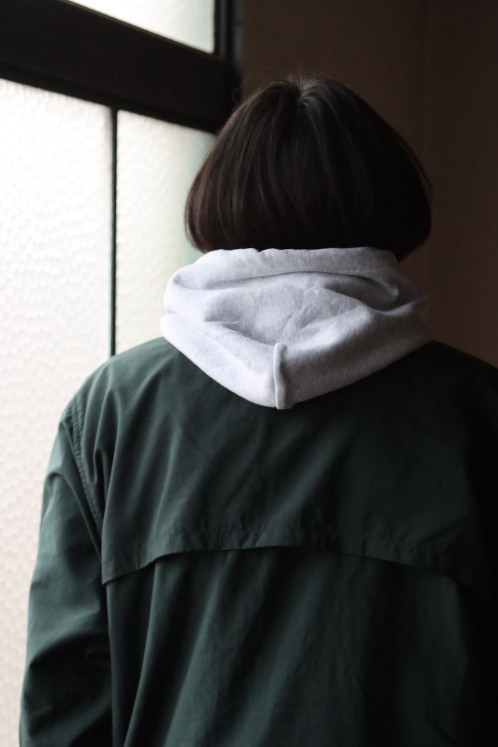 UNIVERSAL PRODUCTS NYLON SHELL COACH JACKET (221-60401) style.2022.2.20