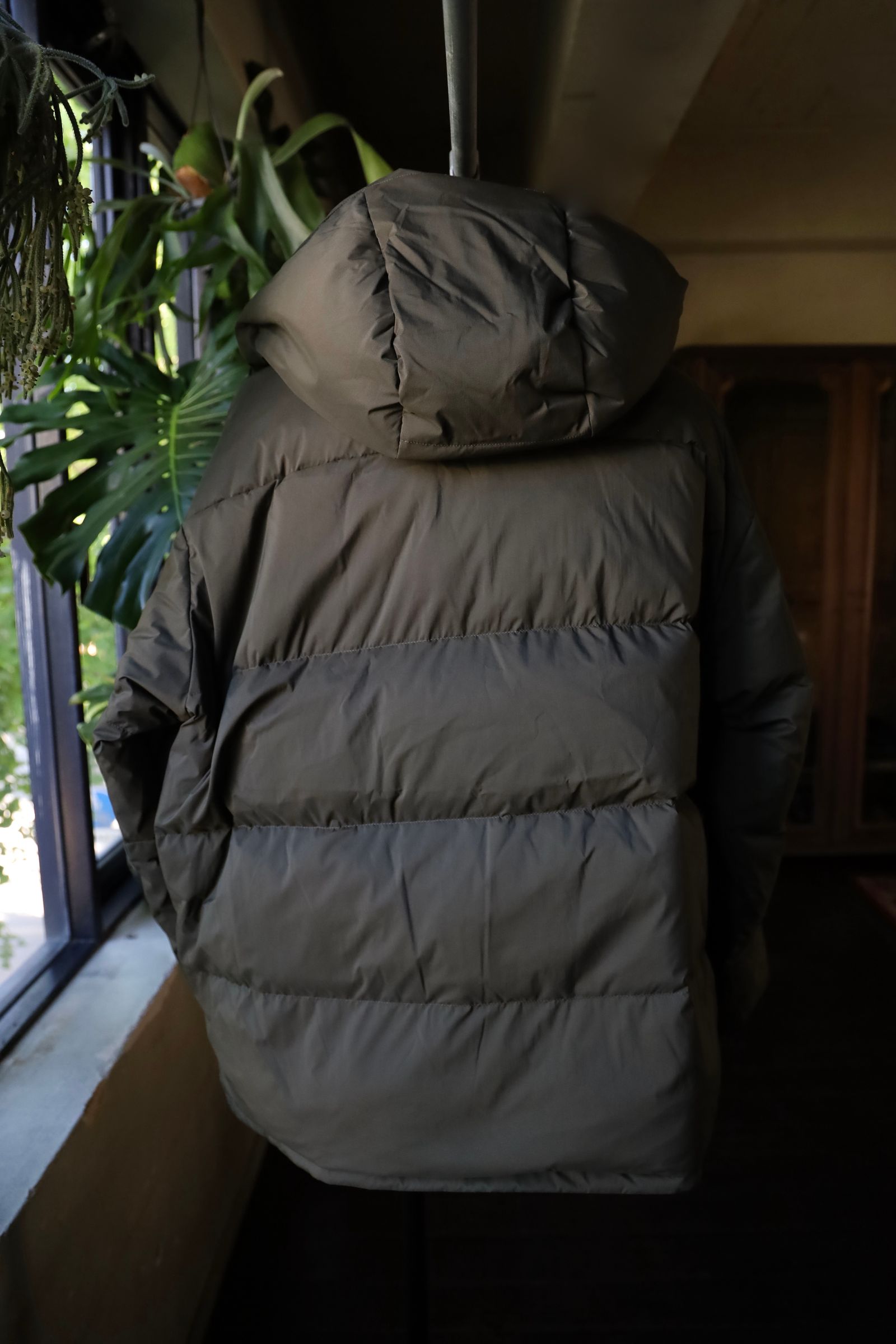 フレッシュサービス CORPORATE DOWN JACKET(FSC243-10111B)KHAKI☆10月12日(土)発売！
