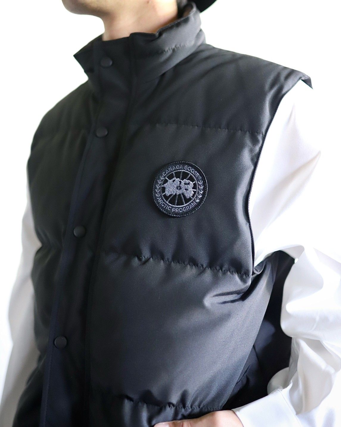 CANADA GOOSE GARSON VEST BLACK LABELスタイル