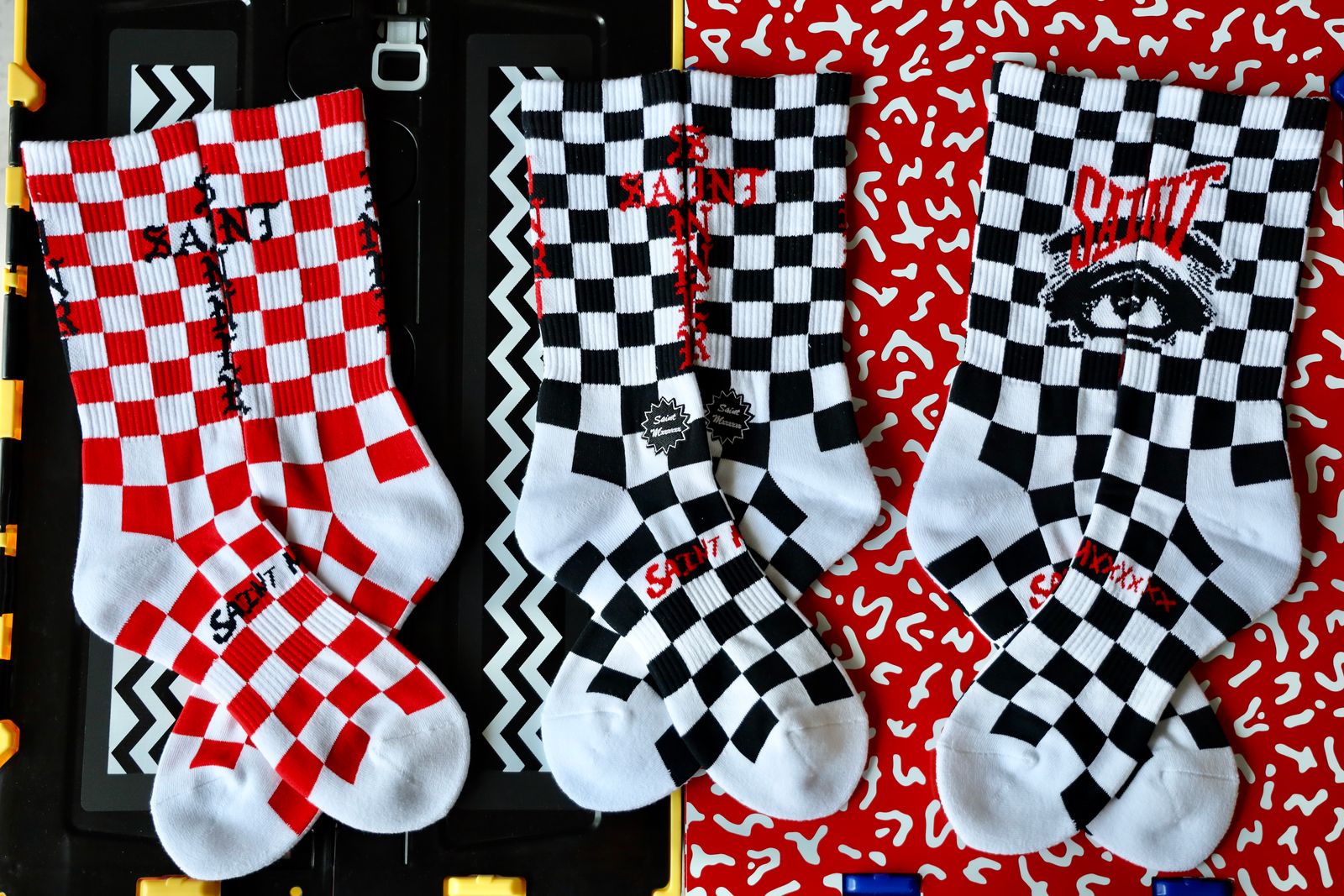 セントマイケル SAINT SINNER SOCKS(SM-HR1-0000-118)WHITE/RED