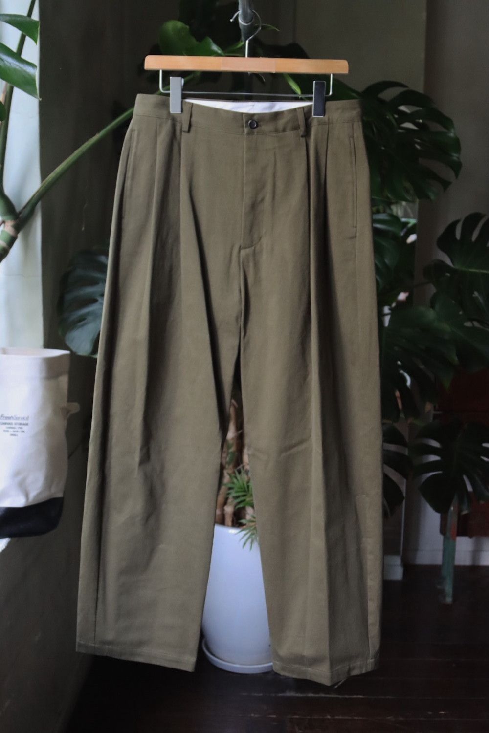 A.PRESSE - アプレッセ22FW Chino Trousers (22AAP-04-06H)OLIVE※8月11