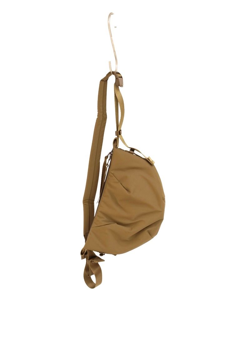 グラフペーパー  Blankof for GP Extra Small Crescent Bag(GU263-90514)BROWN☆8月8日(土)発売！
