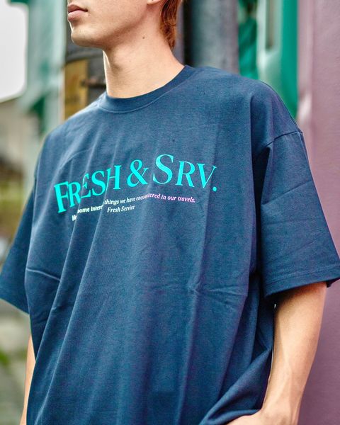 FreshService 新作CORPORATE PRINTED S/S TEE ‘‘FRESH&SRV’’(NAVY) style 2024.7.19